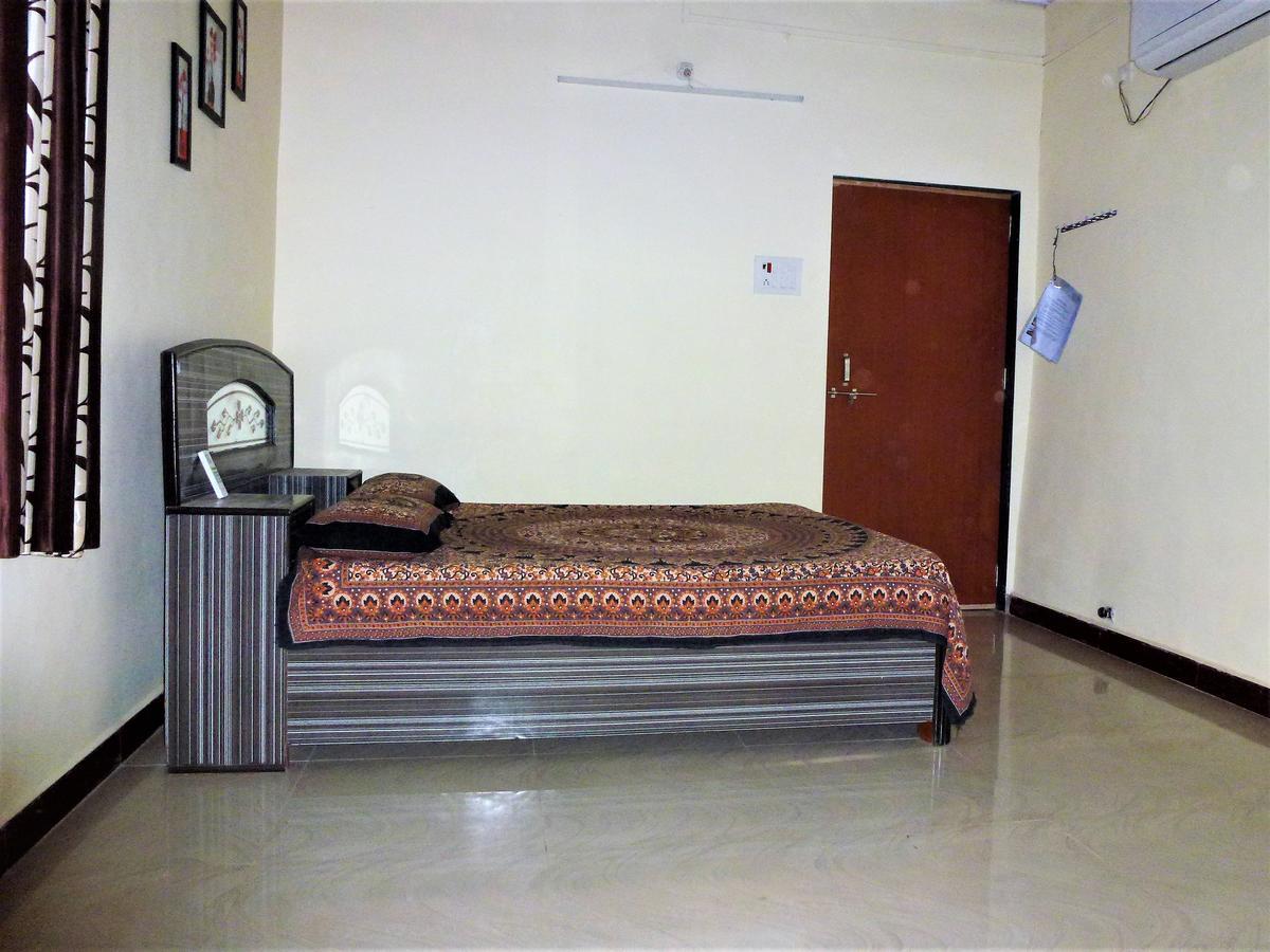 Ashish Baug Cottage Алибаг Экстерьер фото