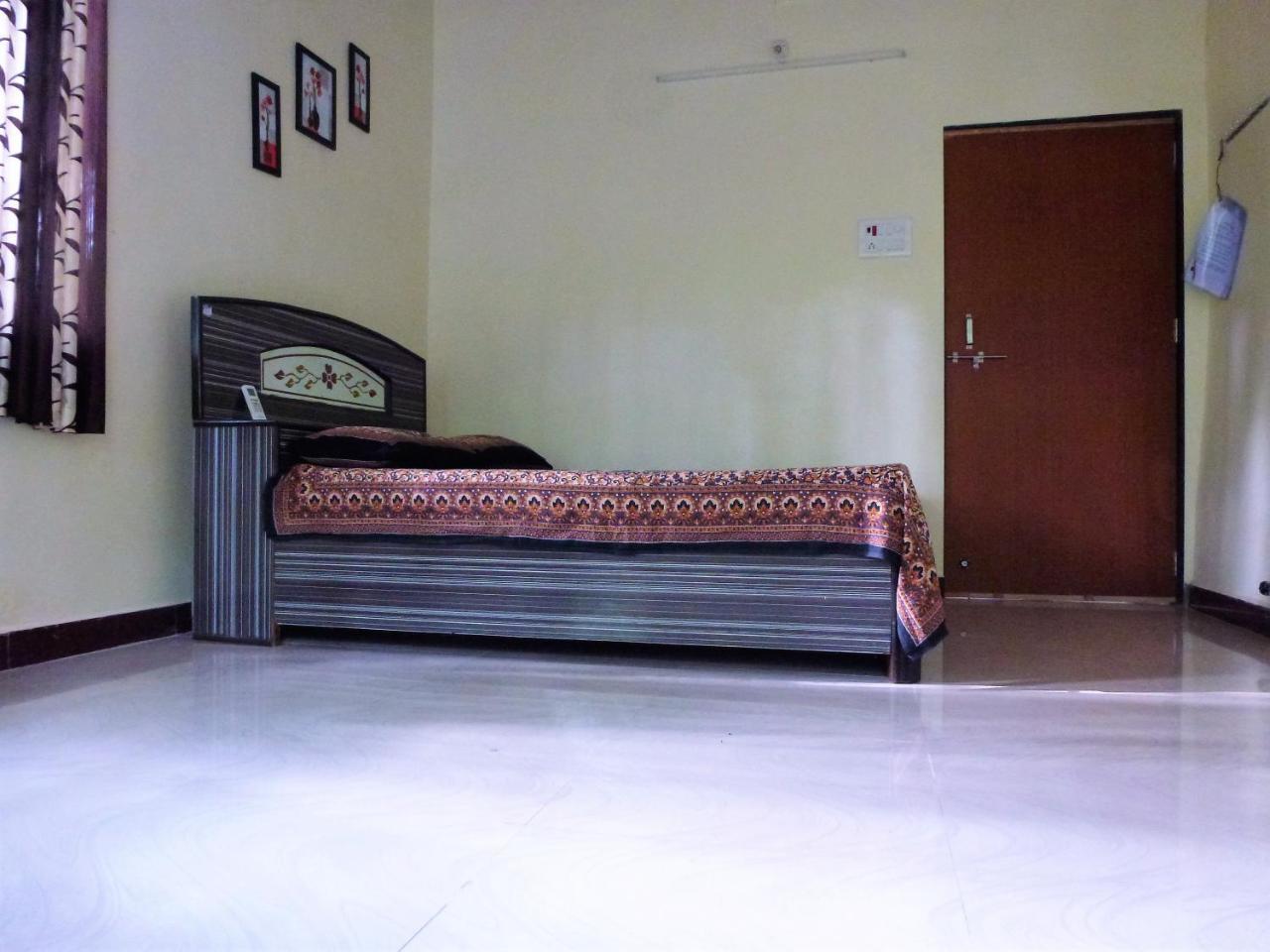 Ashish Baug Cottage Алибаг Экстерьер фото